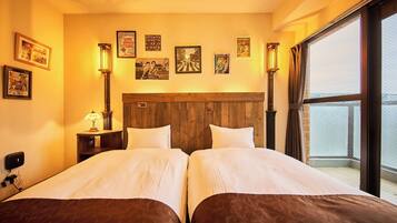 1 bedroom, desk, internet, bed sheets