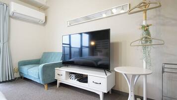 TV