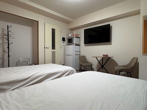 1 bedroom, desk, free WiFi, bed sheets - 702 Twin room with shower room 2 single beds Near Kanazawa Castle Park / Kanazawa Ishikawa (Kanazawa)