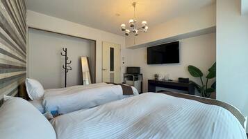 1 bedroom, desk, free WiFi, bed sheets