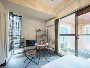 2 bedrooms, desk, free WiFi, bed sheets - 305 Triple room with shower room 3 single beds Near Kanazawa Castle Park / Kanazawa Ishikawa (Kanazawa)