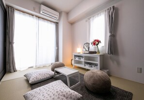 Interior - Flowery Room room without meals Condominium type / Kochi Kōchi (Kochi)