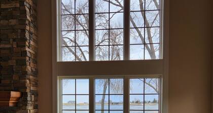 Beautiful 2 story lake front house on Mina Lake