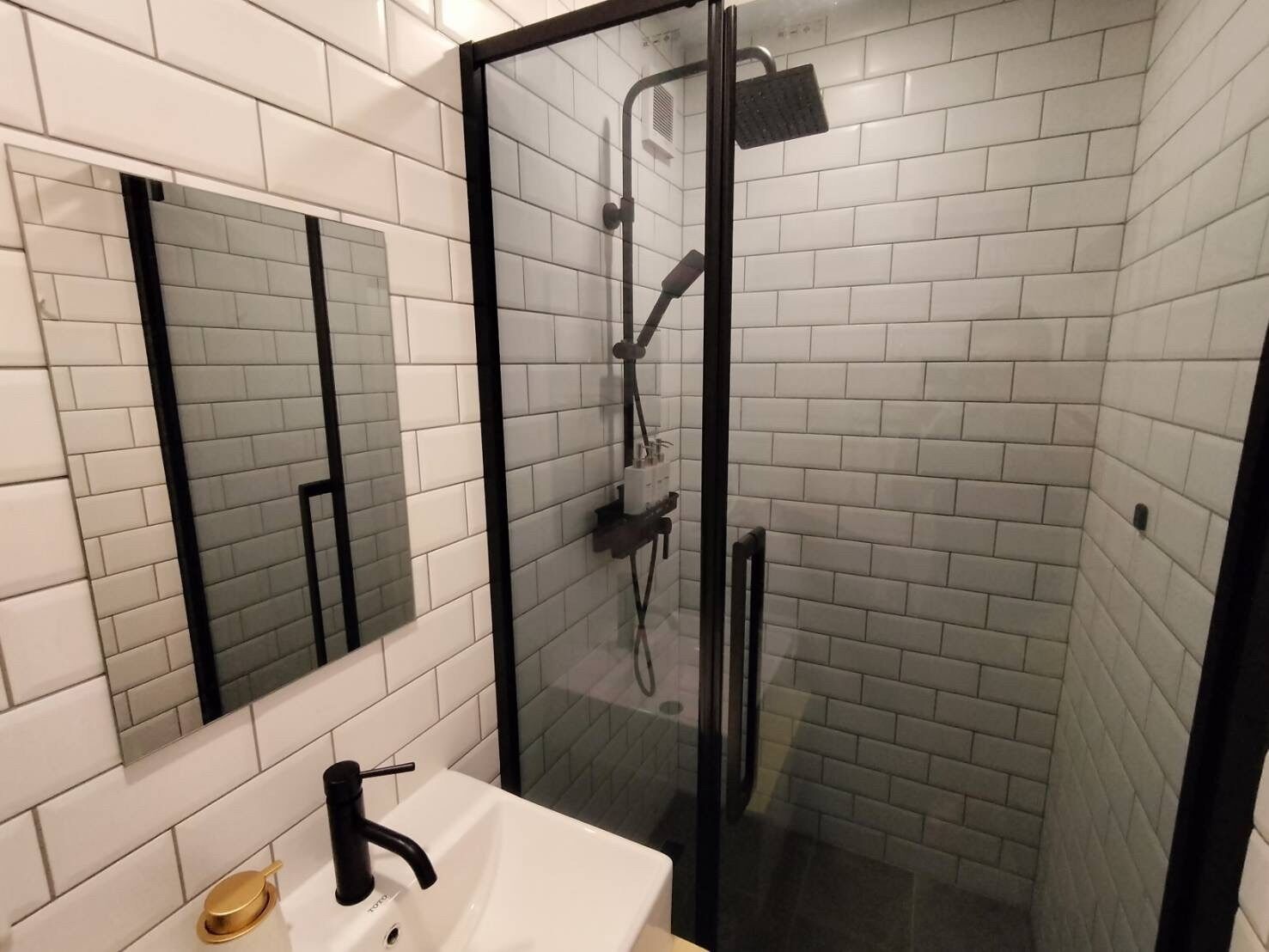 Hair dryer, towels