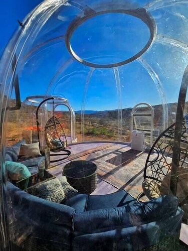 Sedona 4BR Oasis with Stargazing Domes Hot Tub Sauna and Milky Way