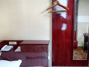 1 bedroom, desk, free WiFi, bed sheets - Nice INN MIHARA / Mihara Hiroshima (Mihara)