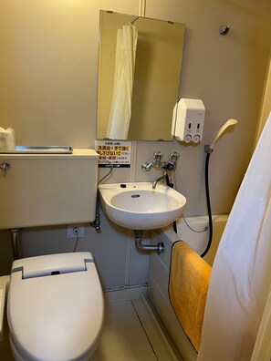 Hair dryer, towels - Nice INN MIHARA / Mihara Hiroshima (Mihara)