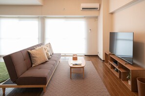 TV, DVD player - RIVER WEST 3056 peopleWiFi / Hiroshima city Hiroshima (Hiroshima city)