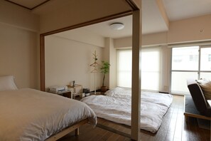 1 bedroom, iron/ironing board, free WiFi, bed sheets - RIVER WEST 3056 peopleWiFi / Hiroshima city Hiroshima (Hiroshima city)
