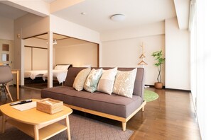 1 bedroom, iron/ironing board, free WiFi, bed sheets - RIVER WEST 3056 peopleWiFi / Hiroshima city Hiroshima (Hiroshima city)