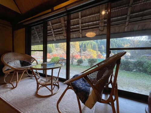 Rent an old mountain village house with a thatched / Ito-gun Wakayama