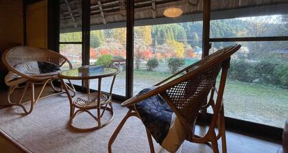 Rent an old mountain village house with a thatched / Ito-gun Wakayama