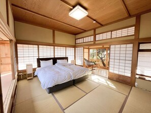 2 bedrooms, desk, free WiFi, bed sheets - StandardRoom only A plan to rent a villa in Ito / Ito Shizuoka (Ito)