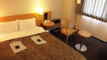 1 chambre, bureau, Wi-Fi gratuit, draps fournis