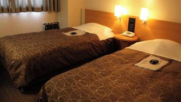 1 chambre, bureau, draps fournis