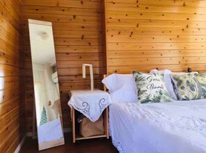 4 間睡房、書桌、熨斗/熨衫板、免費 Wi-Fi