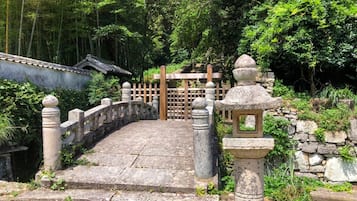 住宿地面