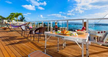 Popular Kouri Islandocean view Fully equipped with BBQ equipment Spacious wood deck with garden / Kunigami-gun Okinawa