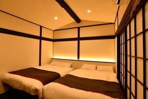 2 slaapkamers, een bureau, een strijkplank/strijkijzer, gratis wifi