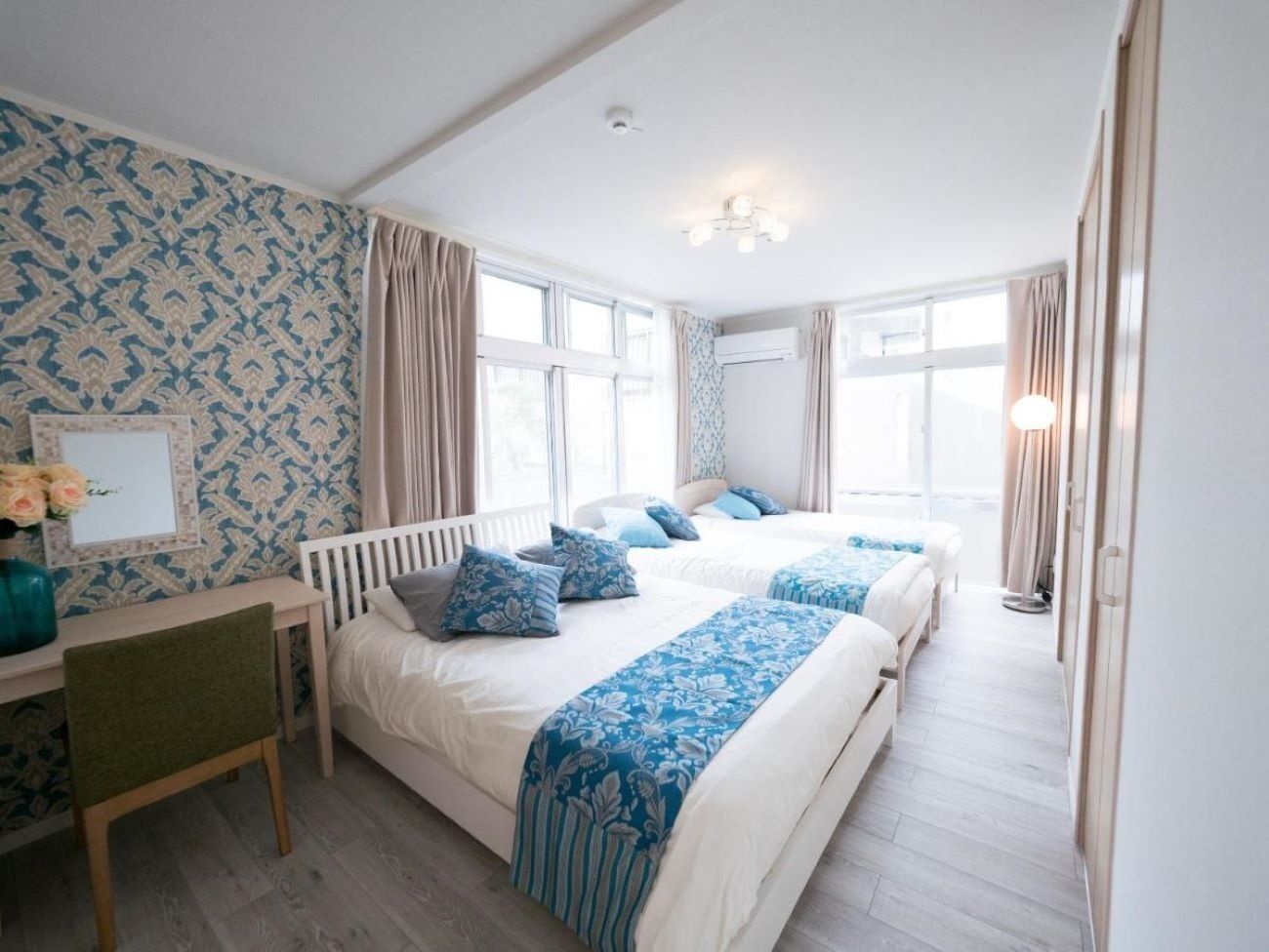 2 多间卧室、办公桌、熨斗/熨衣板、免费 WiFi