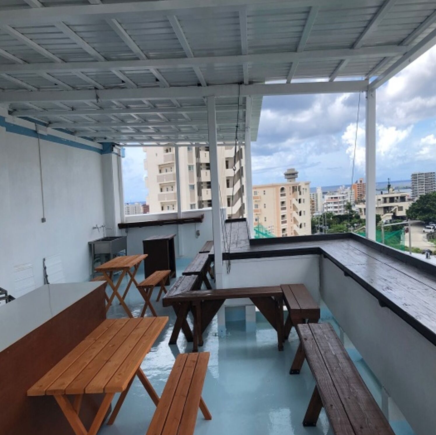 تناول الطعام بالخارج