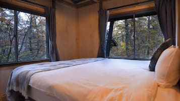 2 bedrooms, desk, free WiFi, bed sheets