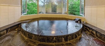 Whole house charter This is my BOOKMARQ A hous - Whole house charter / Yufu Ōita