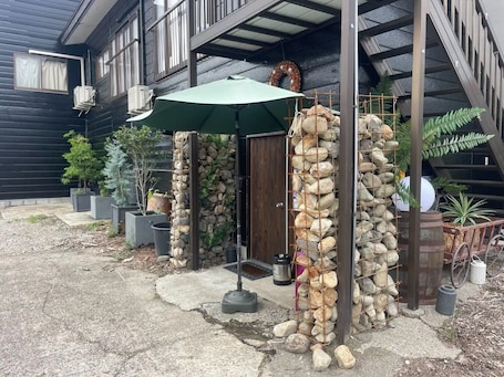 外観の詳細. かみしょーロッジ at 飯山2号館 ・8人まで宿泊可・野沢温泉も近く / 飯山市 長野県