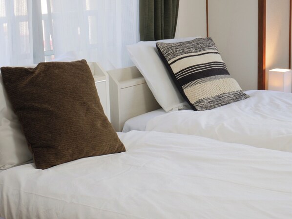 1 bedroom, desk, iron/ironing board, free WiFi