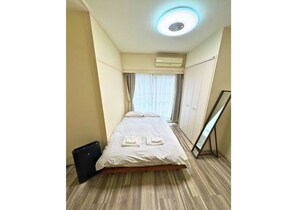 1 多间卧室、办公桌、熨斗/熨衣板、免费 WiFi