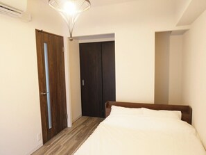 2 bedrooms, desk, iron/ironing board, free WiFi - Longterm stays welcome Shinjuku area5ppl 102 / Shinjuku-ku Tokyo (Shinjuku-ku)
