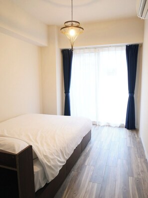 2 bedrooms, desk, iron/ironing board, free WiFi