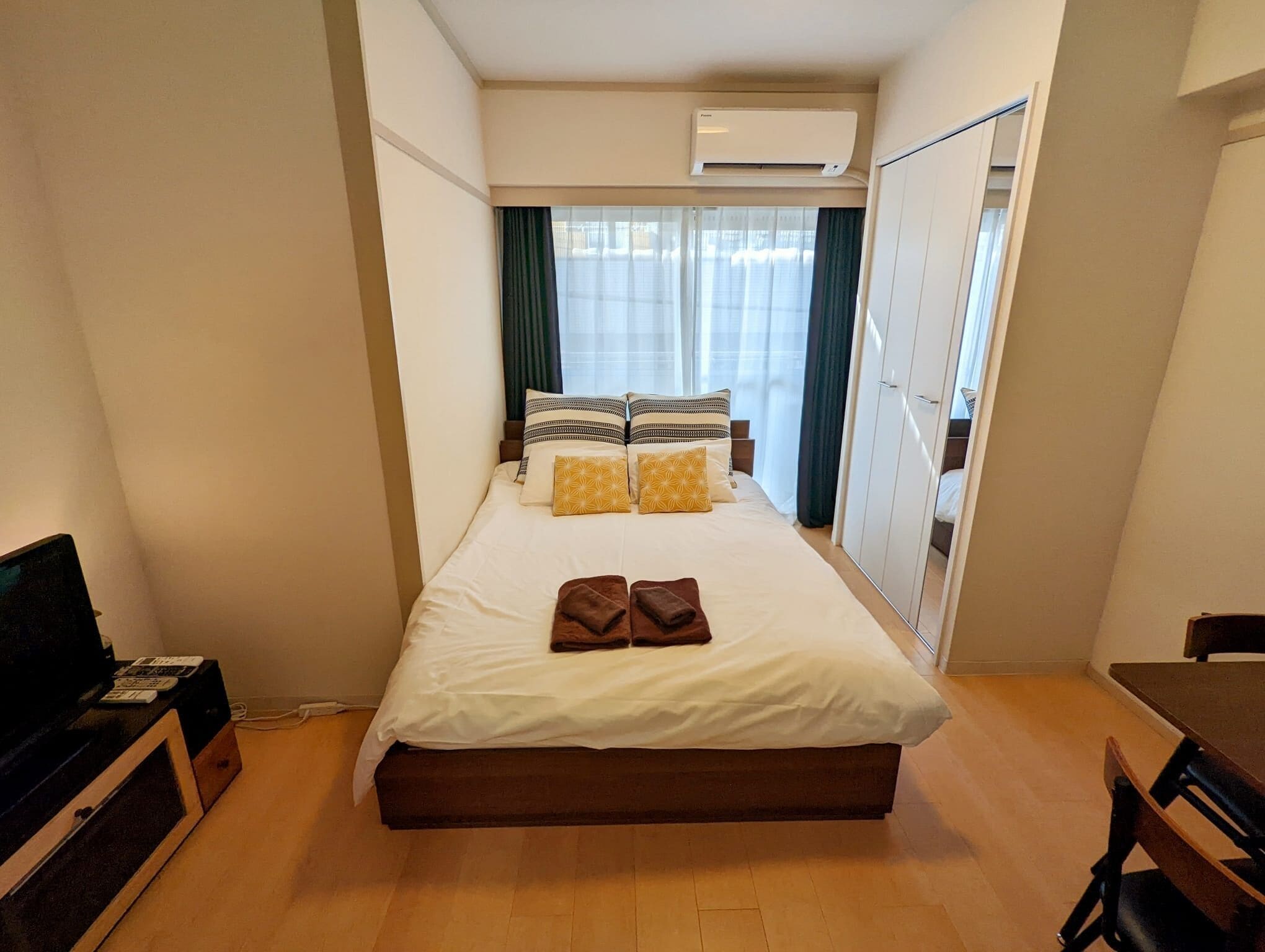 1 Schlafzimmer, Schreibtisch, Bügeleisen/Bügelbrett, kostenloses WLAN