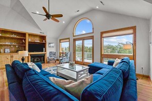 TV, fireplace, video games, DVD player