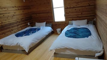 1 bedroom, desk, free WiFi, bed sheets
