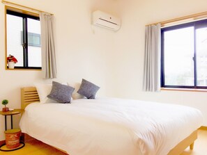 2 habitaciones, escritorio, wifi gratis y ropa de cama 