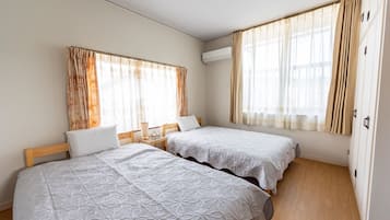 3 soverom, skrivebord, wi-fi (inkludert) og sengetøy