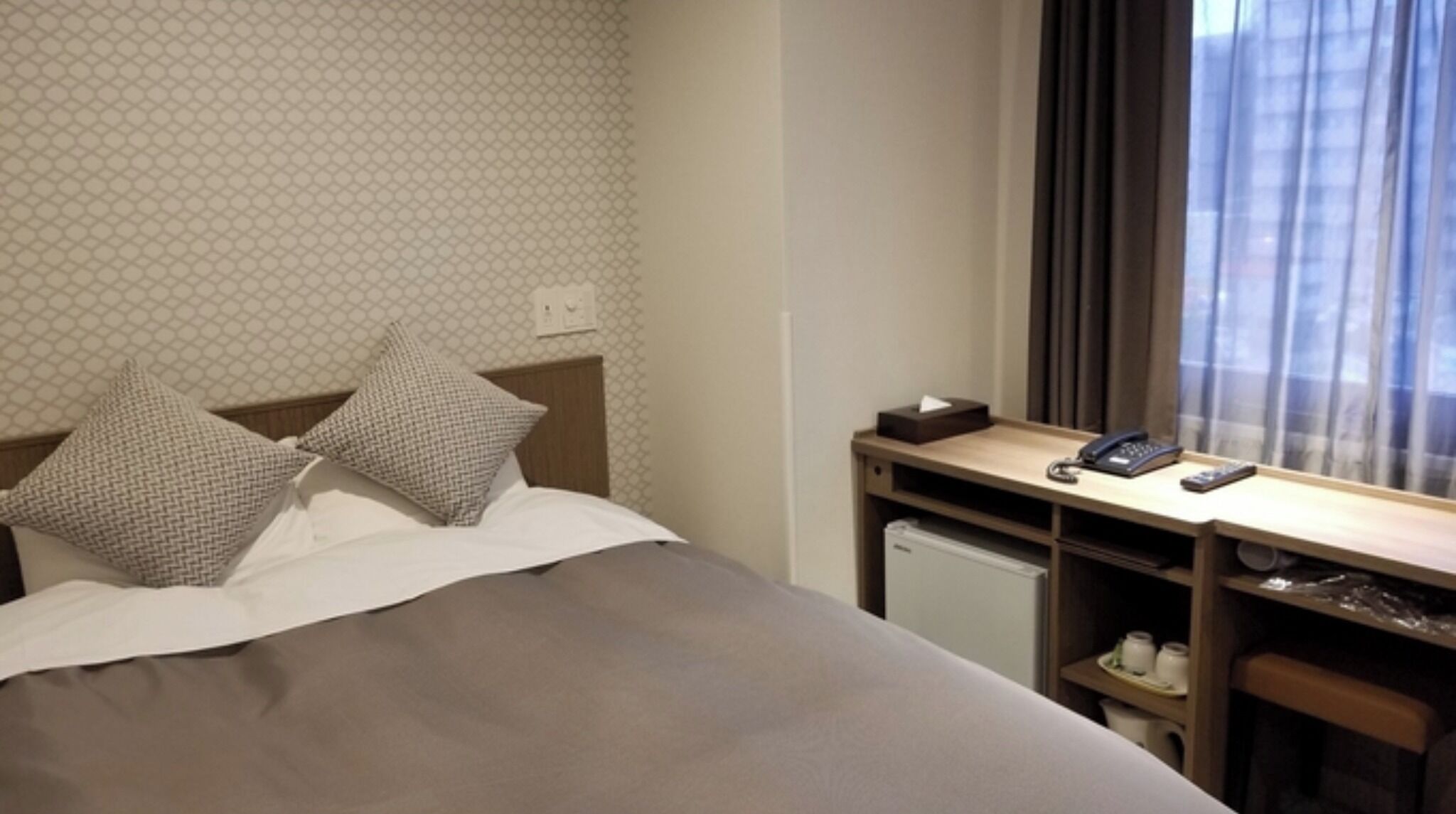 1 bedroom, desk, free WiFi, bed sheets