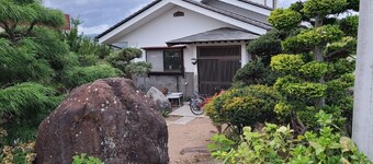 5 min drive from the nearest st Max 6ppl / Tomi Nagano