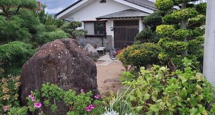 5 min drive from the nearest st Max 6ppl / Tomi Nagano