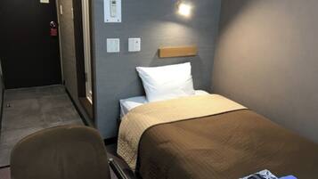 1 bedroom, desk, free WiFi, bed sheets