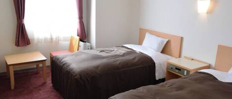 1 dormitorio, escritorio, tabla de planchar con plancha y wifi gratis