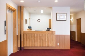 Lobby - Smoking Single Room only / Hakodate Hokkaidō (Hakodate)