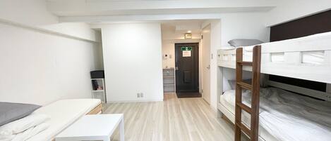 1 sovrum, strykjärn/strykbräda, gratis wi-fi och sängkläder