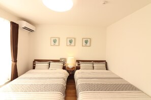 4 chambres, bureau, fer et planche à repasser, Wi-Fi gratuit