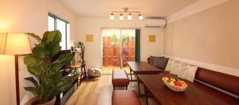 Near KouriIsland Free Parking Wooden balcony / Nago Okinawa