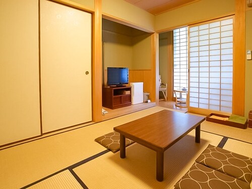 Nonsmoking Annex Japanesestyle room 6 tatami mats Breakfast included After relaxing in the ho / Seiyo Ehime