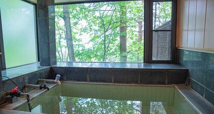Private accommodation with hot spring water flowin / Agatsuma-gun Gunma