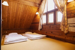 4 Schlafzimmer, Schreibtisch, kostenloses WLAN, Bettwäsche