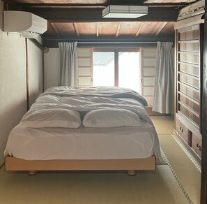 2 habitaciones, escritorio, wifi gratis y ropa de cama 